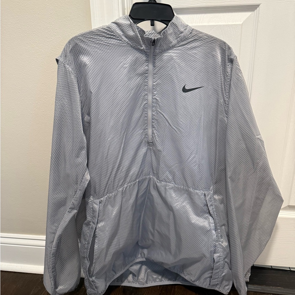 Nike Men's Silver Golf Windbreaker Jacket